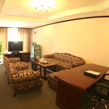 Sao Mai Hotel Thanh Hoa Exterior photo